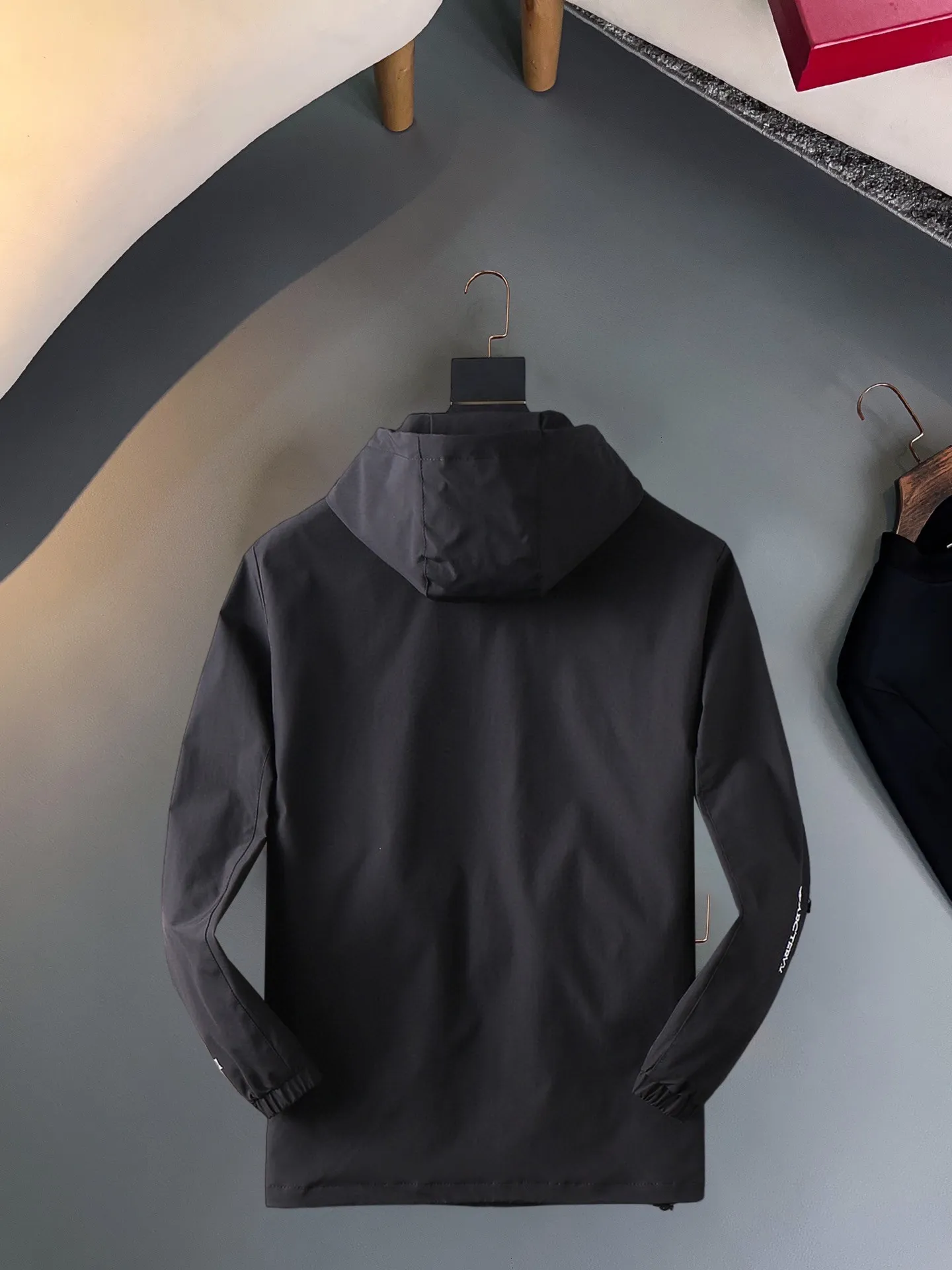 Same Style， ， 2026 New Arrival ， Original Premium Breathable ， ， ， Quality。 ， Sizes：M～3XL，